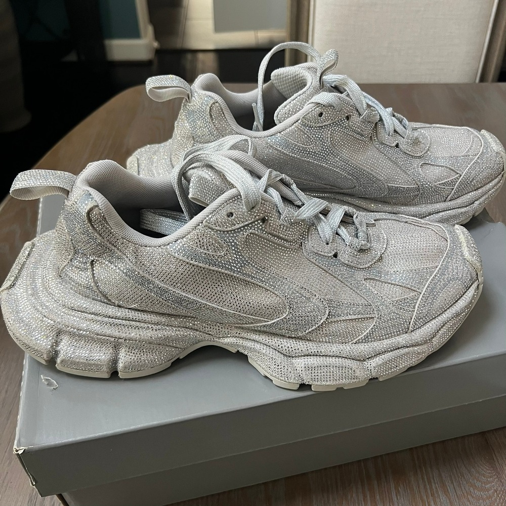Balenciaga 3xl Sneakers - Picture 3 of 10